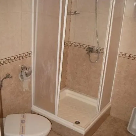 Отель Family Hit 2*