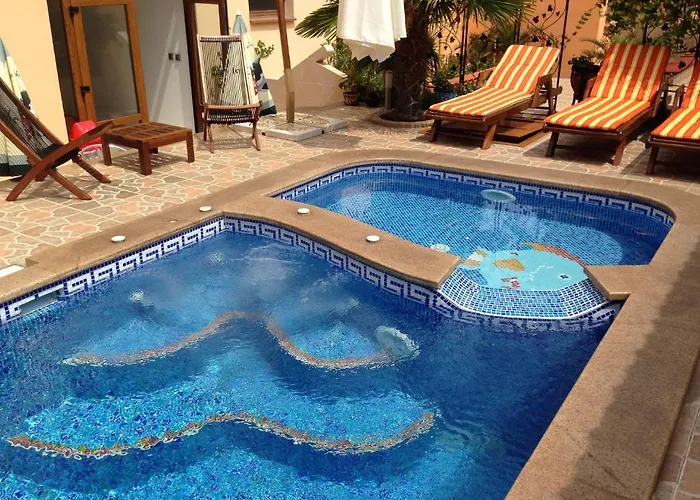 ホテル Family Hit キテン